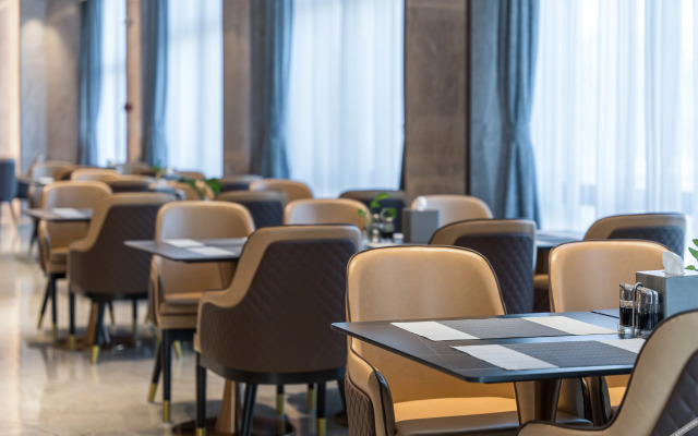 Huzhou Junchen Rezen Hotel