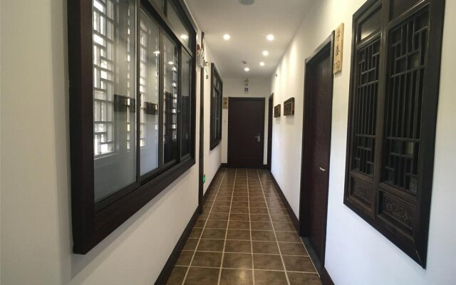 RuTang Inn