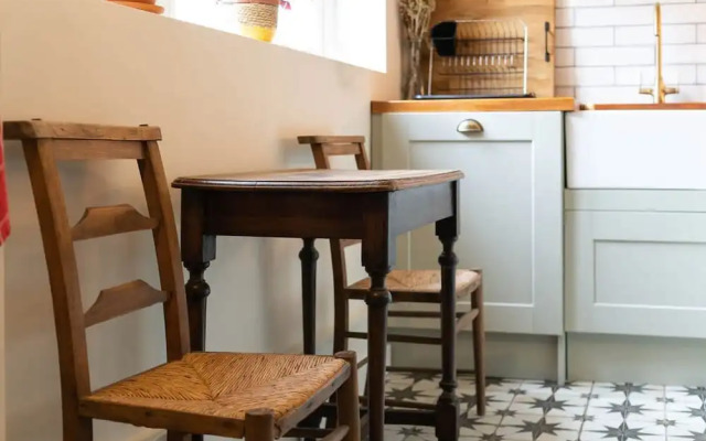 Host Stay Foundry Street Retreat