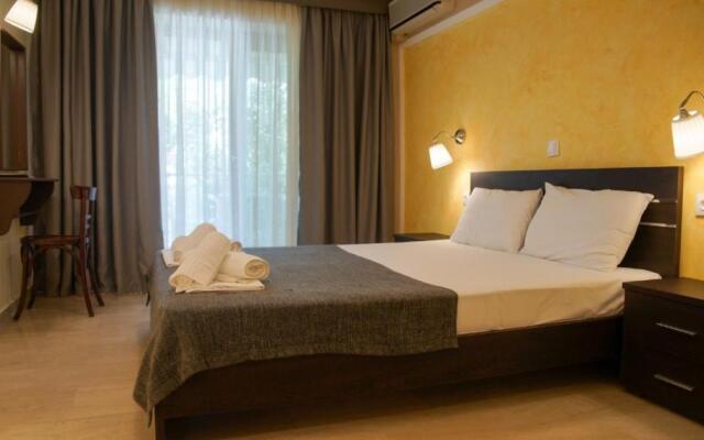 Afrodite Seaside Rooms