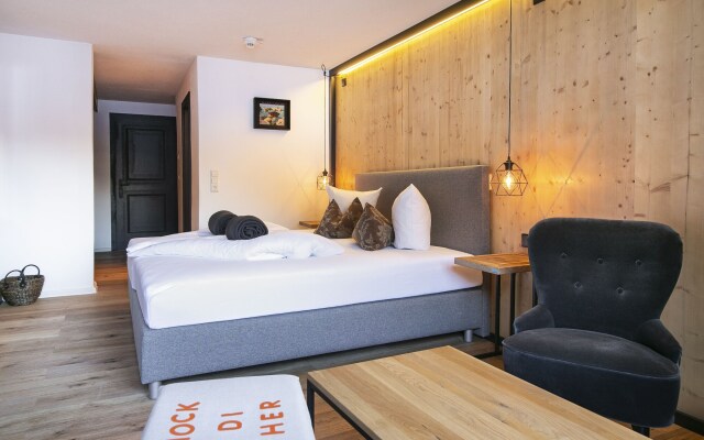 Basur - das Schihotel am Arlberg
