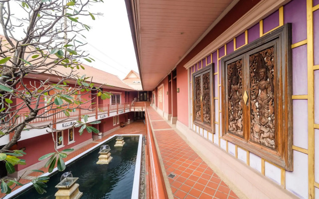 RedDoorz Plus Reun Rattana Rattanathibet