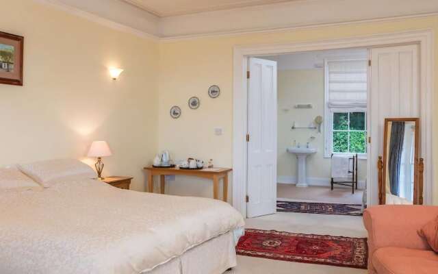 Lammas Park House