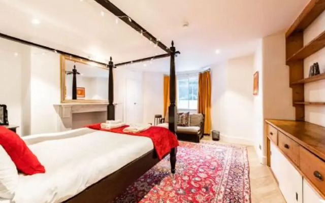 Host Stay Wellington House