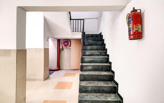 SPOT ON 68989 Hotel Ashish