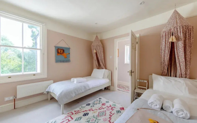 Beautiful Family-Friendly 3BD House - North Sheen