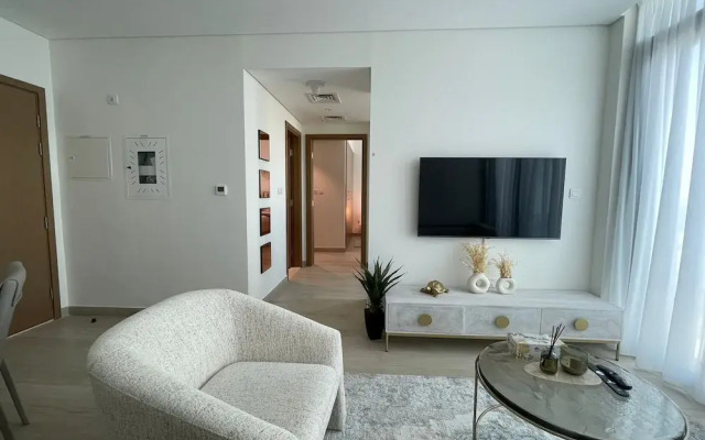 Azizi 1 BR Greek Views - 360 vacation