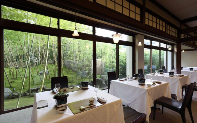Livemax Resort Yuhigaura Kitu Onsen