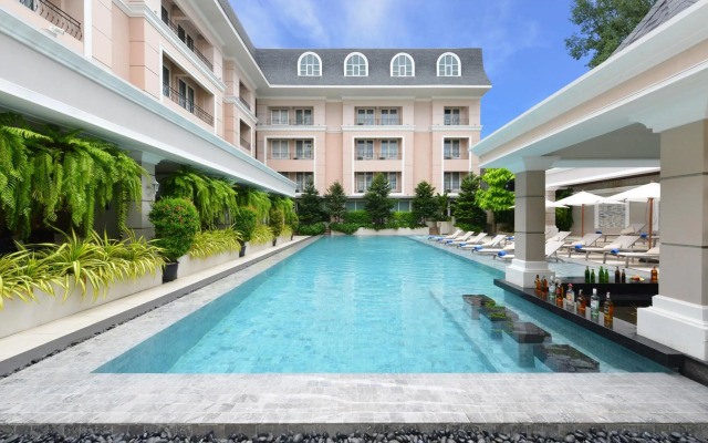 The Beverly Hotel Pattaya