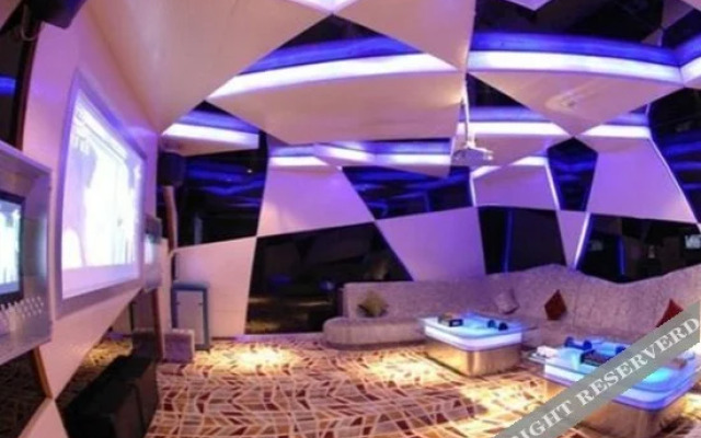 Zhuankou Yangtze Hotel