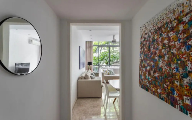 Cavirio Re305 Modern Flat in Ipanema Beach