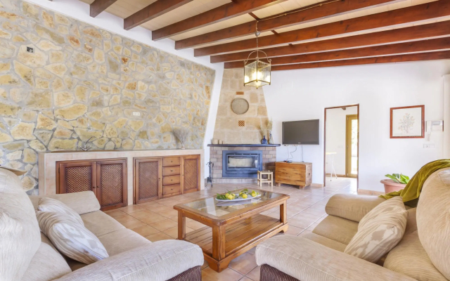 Finca Marilen 254 by Mallorca Charme - Hotel in Alcudia - Photo 4