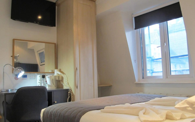 Hotel Indigo London Tower Hill by IHG