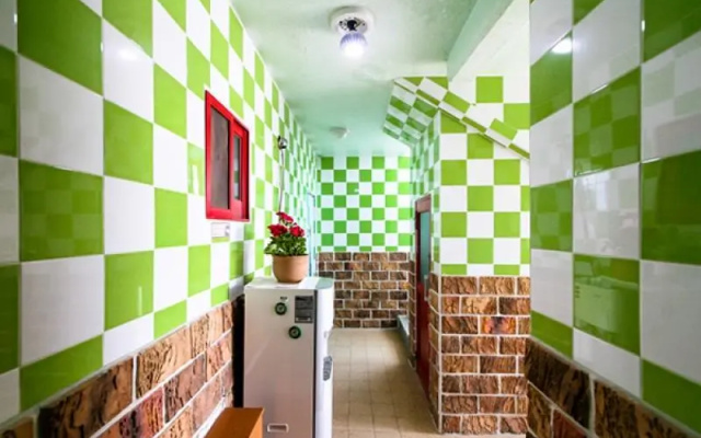 Taean (Anmyeondo) Faith Pension