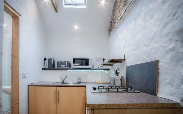 The Anchor Light - Freshwest Beach Retreat