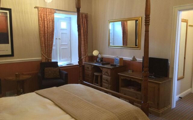 Orchard Club - Newton House
