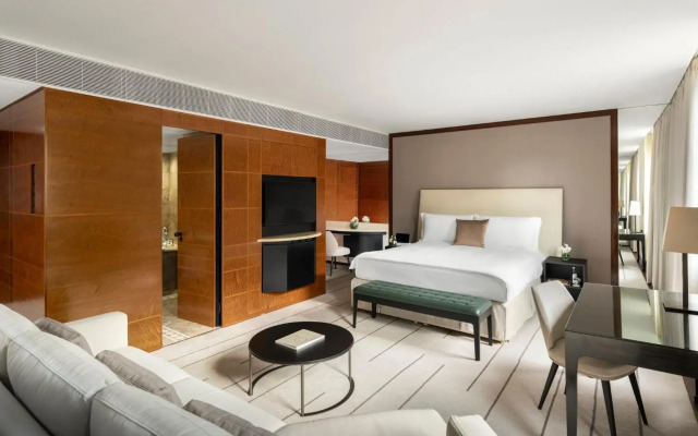 COMO The Halkin