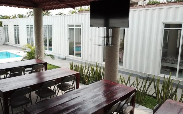 Grandes Grupos Bunker Rooms