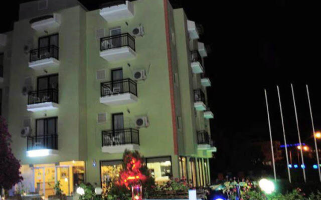 Papillon Hotel Cesme