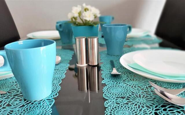 Apartament B&F Garbary Poznań Business & Family - Parking