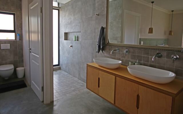 Lark Rise Guest Farm