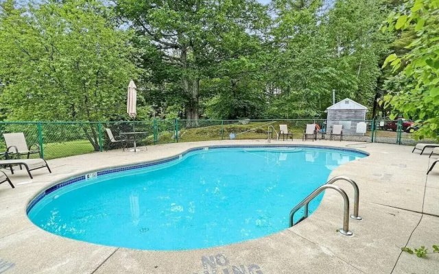 Captain's Quarters, 1.5 Miles to Downtown Ogunquit!