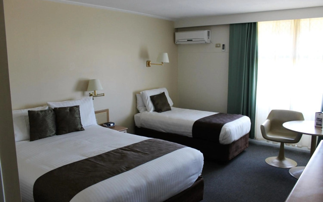 Hospitality Geraldton, SureStay Collection by Best Western
