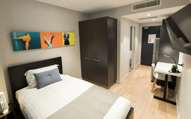 Studio 8 Residences - Adults Only