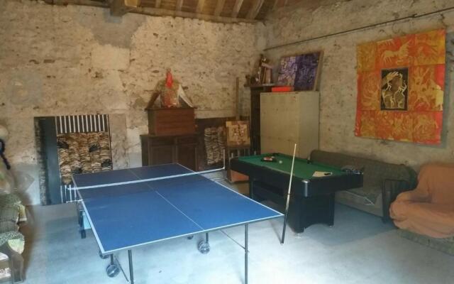 Gîte Saint-Jean-Saint-Germain, 4 pièces, 6 personnes - FR-1-381-52