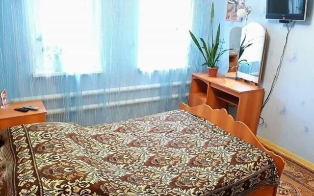 V gostyakh u Baby Poli