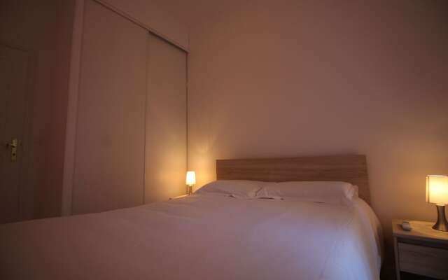 Nice Booking - FRANCE Carré d'Or - Plage