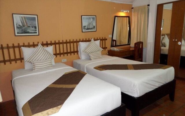 Lawana Escape Beach Resort