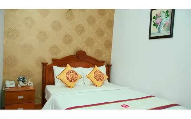 Golden Palm Hotel