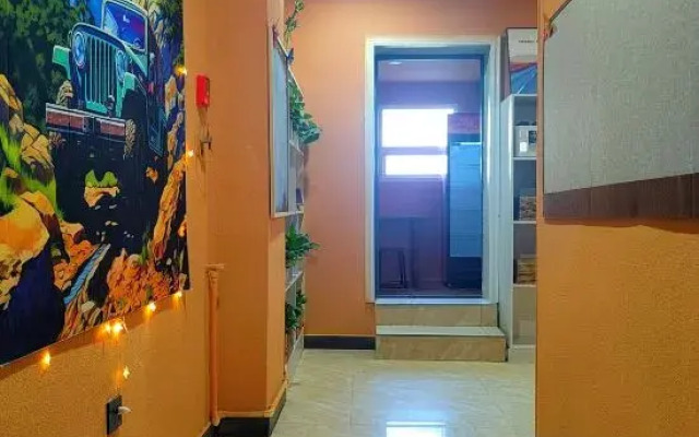 Huake Youth Hostel