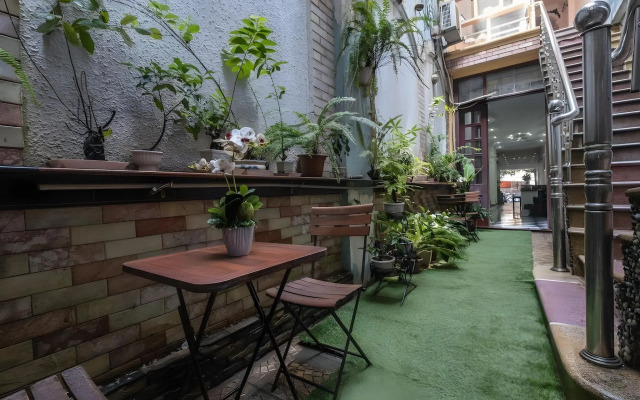 Hanoi Charming House