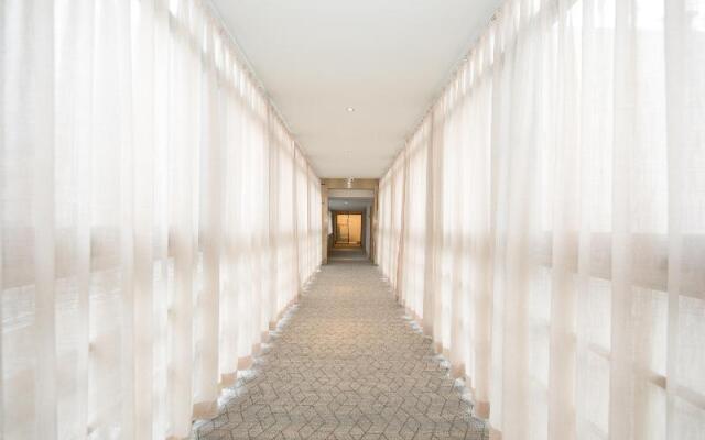 Ji Hotel (Hefei Aoyuan City Tiandi)