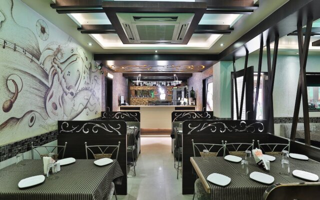 Oyo 17332 Hotel Nana'S
