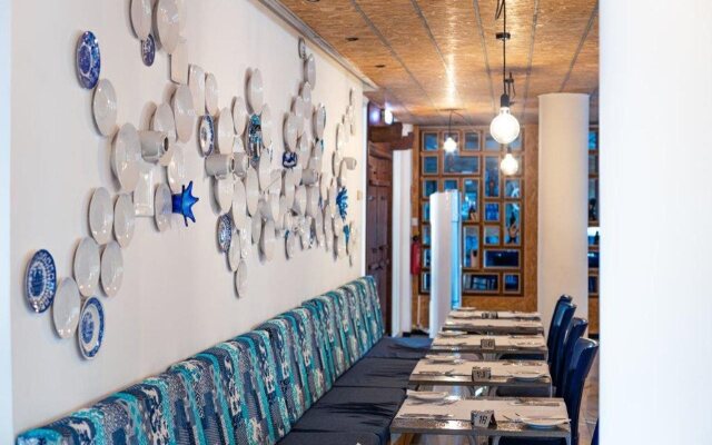 Nereus Hotel