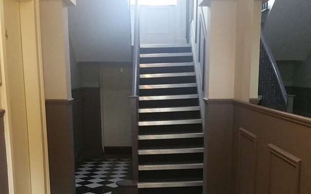 North Circular Serviced Accomodation