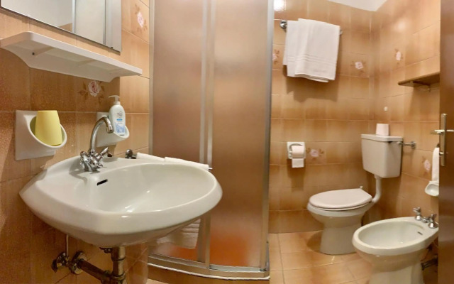 Appartamento Piè Con Bagno Turco