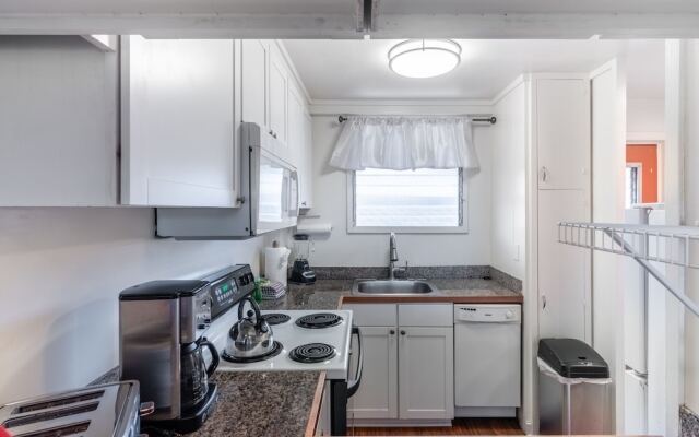 Deluxe Honokowi Palms Maui Condos