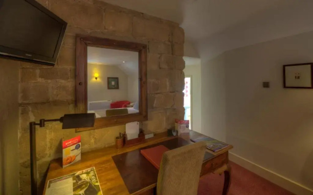 Dog & Partridge Hotel by Greene King Inns
