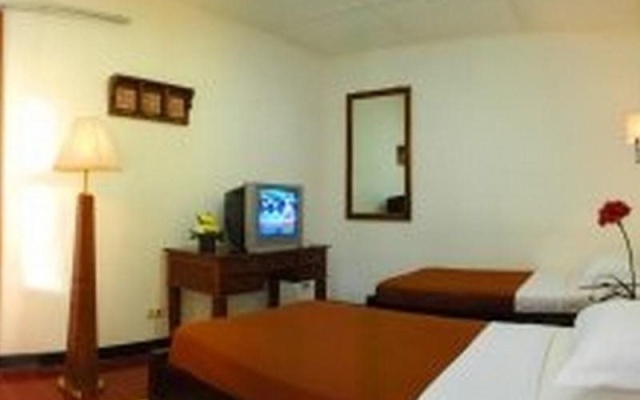 Rumah Ebo – Guest Rooms – Bandung