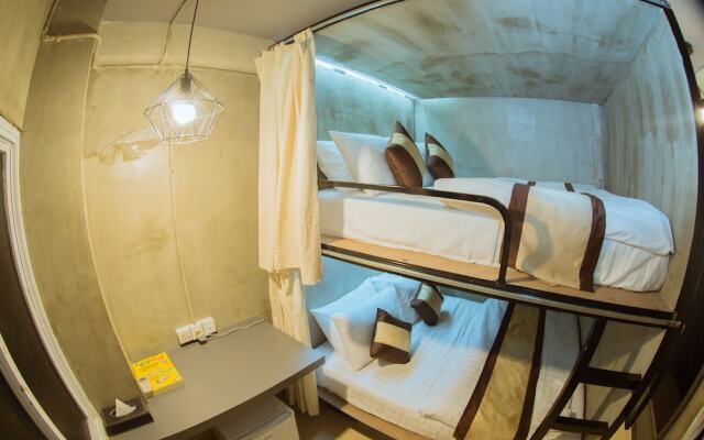 The Lodge Yangon Hostel