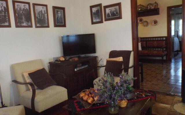 The Pomegranate's House