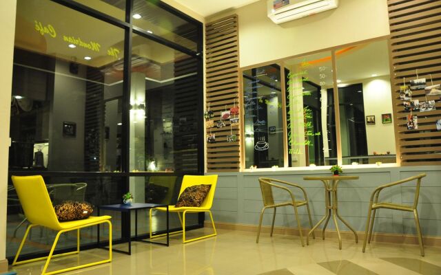 The Mondrian Khon Kaen Apartment