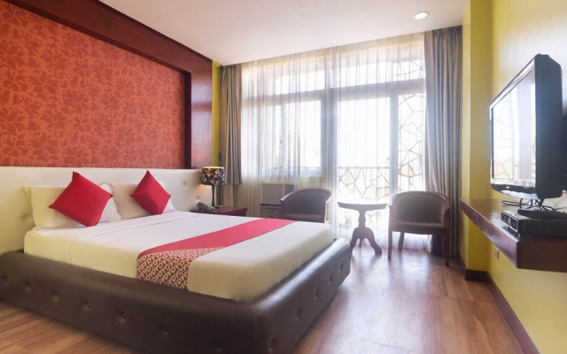Oyo 159 San Remigio Pensionne Suites
