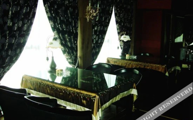 Shenlongtang Hotel