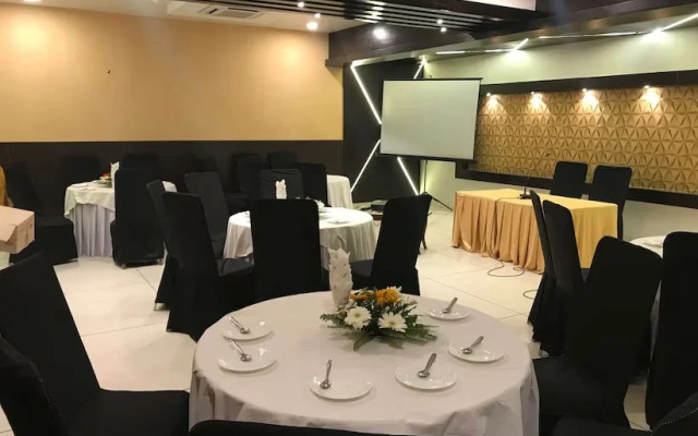 Hotel Shane Avadh