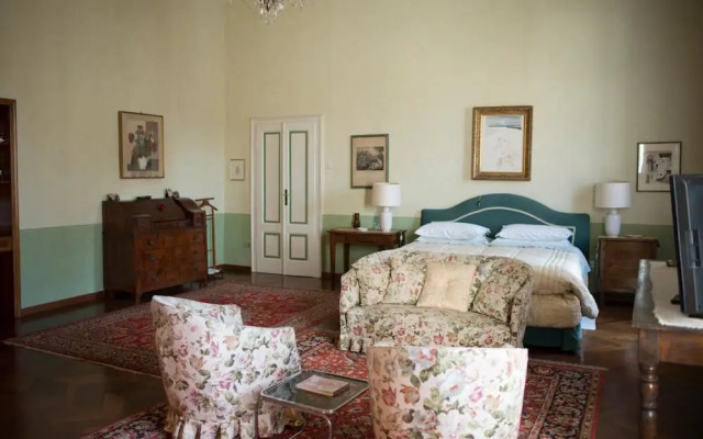 Palazzo Arrivabene B&B